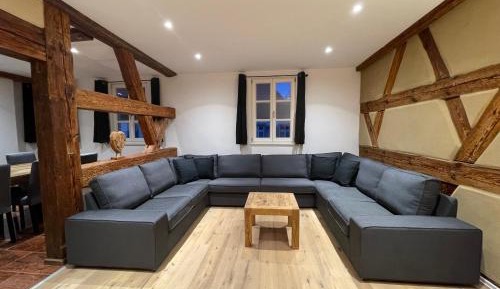 Four-Bedroom Deluxe Apartment