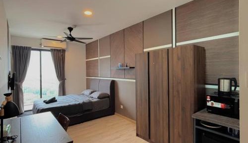 Four-Bedroom Premier Apartment