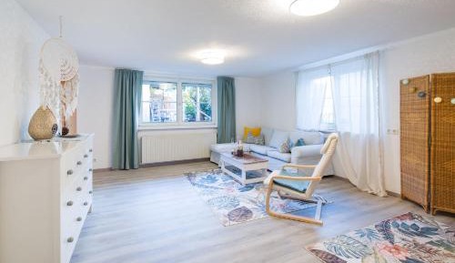  One-Bedroom Apartment - Basement