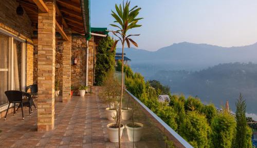 Double Room with Lake View