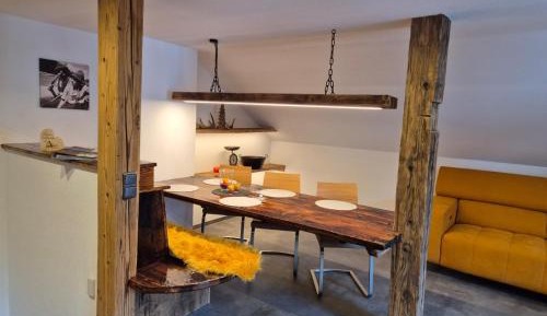 Three-Bedroom Apartment with Balcony