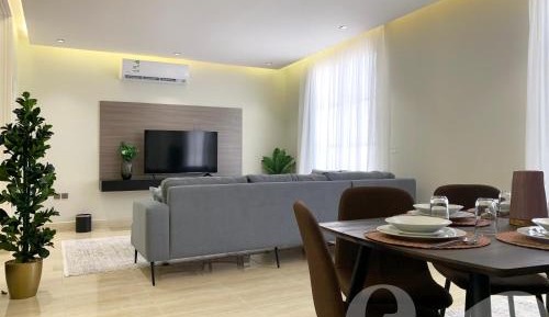 Three-Bedroom Apartment with Balcony