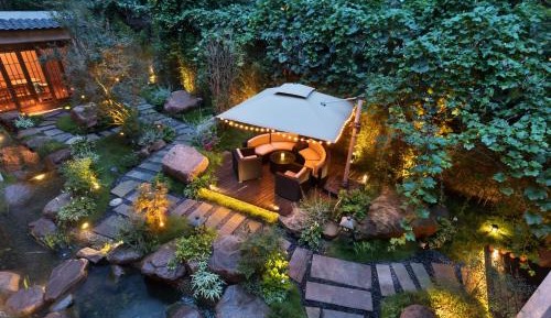 Deluxe Room with Bamboo Garden 