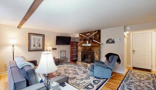 One Bedroom Apartment