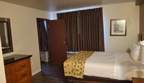 One-Bedroom Apartment - Non-Smoking