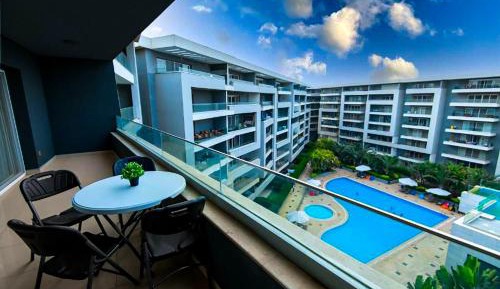 Three-Bedroom Apartment with Water View