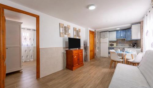 Superior One-Bedroom Apartment