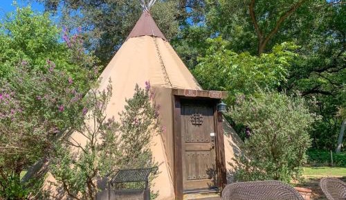 Tent