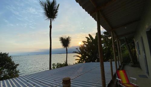 Double Room with Balcony and Sea View