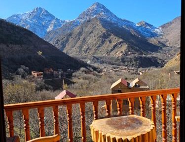 Superior Double or Twin Room with Pool View