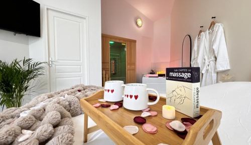 Studio with Spa Bath