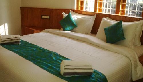 Deluxe Room with A/C