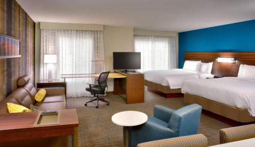 Queen Studio with Two Queen Beds and Sofa Bed