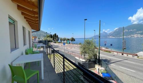 Family Room with Lake View