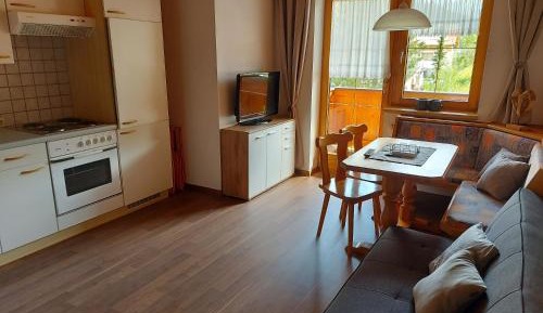 Apartment with Shower