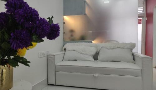 Studio Apartment with Balcony