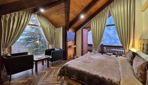 King Room with Mountain View