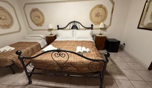 Deluxe Double or Twin Room with Garden View