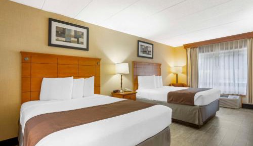 Queen Room with Two Queen Beds