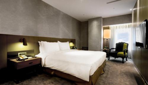 Standard Double Suite