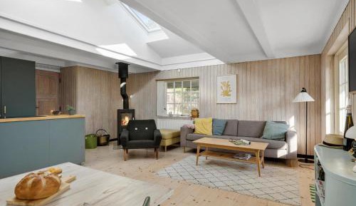 Four-Bedroom Holiday Home