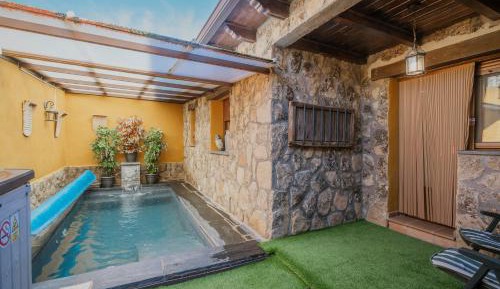 Superior Apartment with Balcony