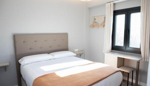 Quadruple Room with Private Bathroom