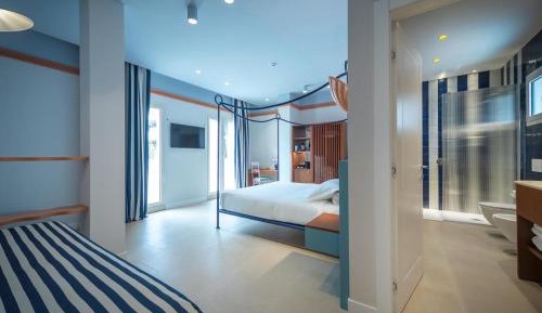 Family Suite with Balcony