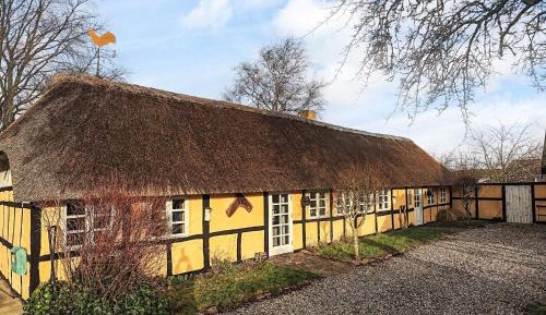 Two-Bedroom Holiday Home