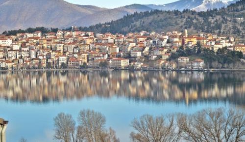 Two-Bedroom Apartment with Lake View