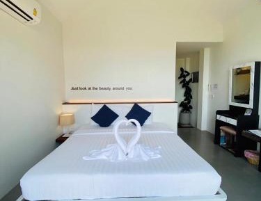 King Room with Garden View