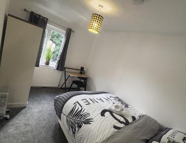 Double Room with Shared Bathroom