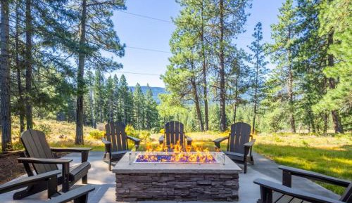 Four-Bedroom Holiday Home