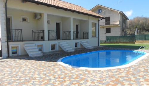 Double Room with Pool View