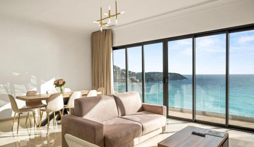 Two-Bedroom Deluxe Apartment