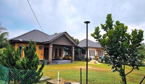 Three-Bedroom Townhouse