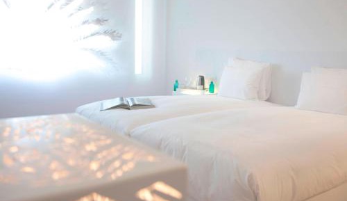 Deluxe Twin Room with City View