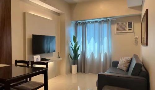 One-Bedroom Deluxe Apartment