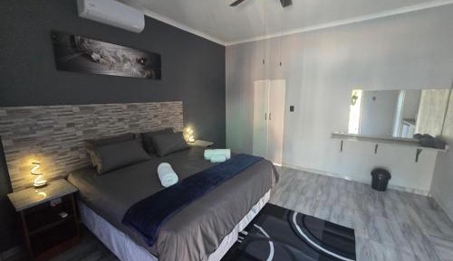 King Room with Pool View