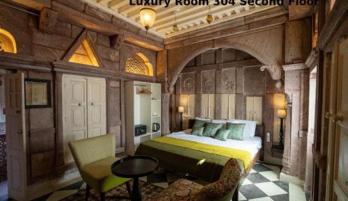 Deluxe Double Room with Bath