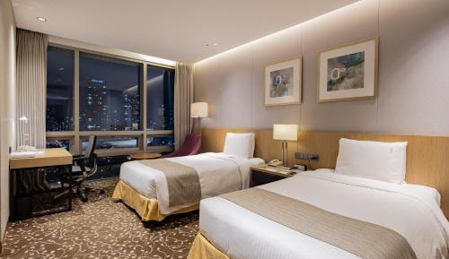 Premium Twin Room - High Floor