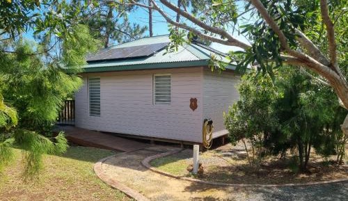 Bungalow with Garden View