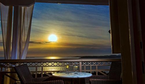 Family One-Bedroom Apartment with Sea View