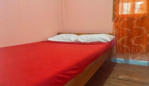 Double Room with Shared Toilet