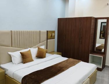 Double or Twin Room with Bathroom