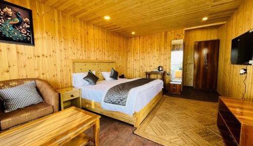 Deluxe Double Room with Balcony