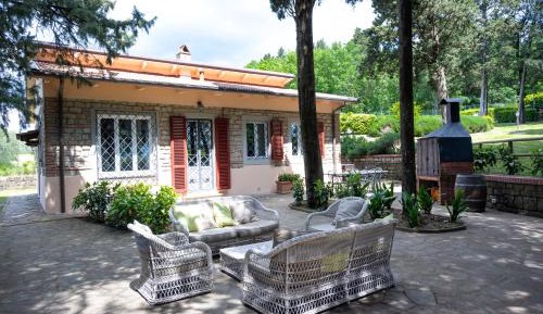 Five-Bedroom House on Two Floors
