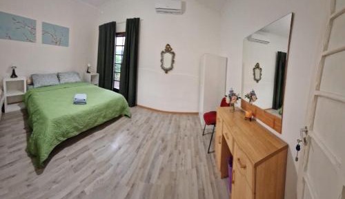 Standard Double Room with Shared Bathroom