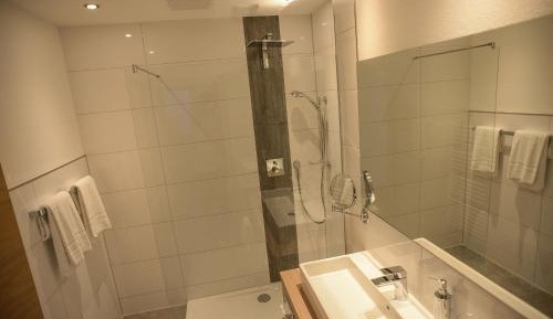 Studio Apartment with Balcony