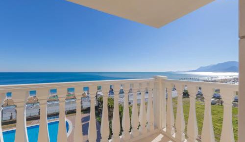 Corner Suite With Spa Bath Non Smoking